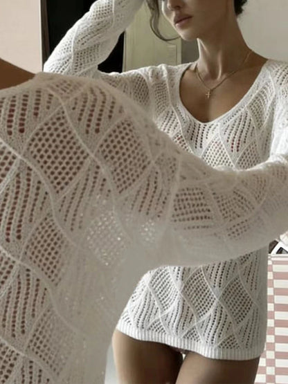 Airy & Elegant Women’s Loose Knitted Jumper | Perfect Commute and Beach Cover-Up