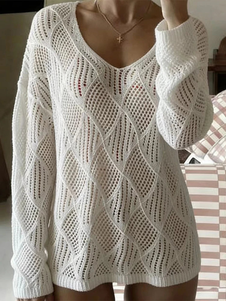 Airy & Elegant Women’s Loose Knitted Jumper | Perfect Commute and Beach Cover-Up